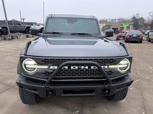 Used 2022 Ford Bronco Badlands image 9