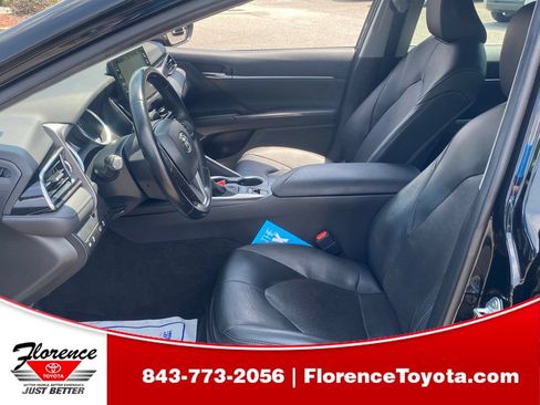 Used 2023 Toyota Camry XLE FWD image 6