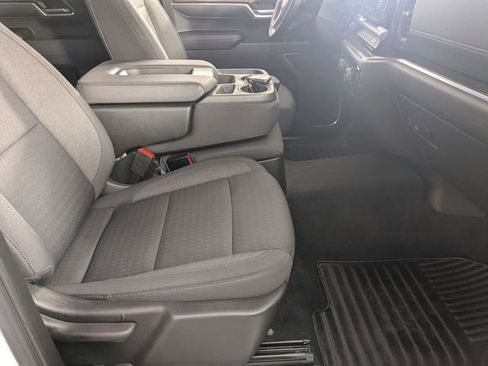Used 2023 Chevrolet Silverado 1500 LT image 32