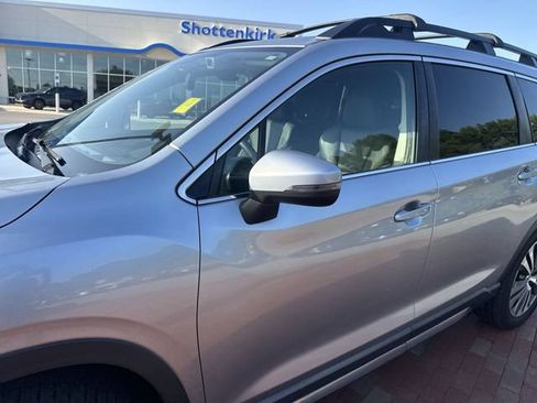 Used 2021 Subaru Ascent Limited w/ Technology Package AWD/4WD image 5