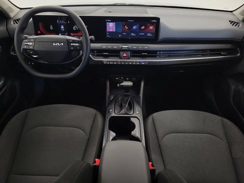 Used 2025 Kia K4 FWD image 11