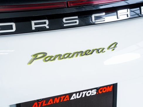 Used 2020 Porsche Panamera 4 image 28