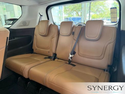 Certified 2026 INFINITI QX80 Luxe w/ Cargo Package AWD/4WD image 32