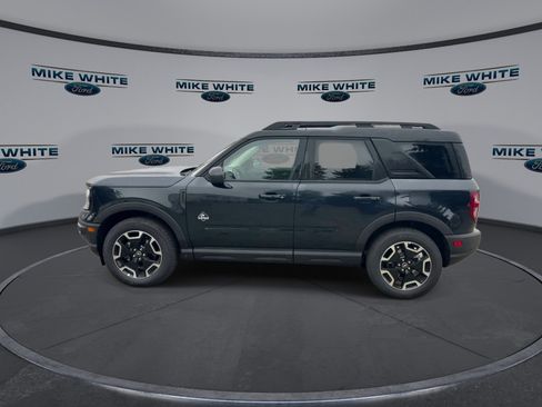 Used 2023 Ford Bronco Sport Outer Banks AWD/4WD image 5