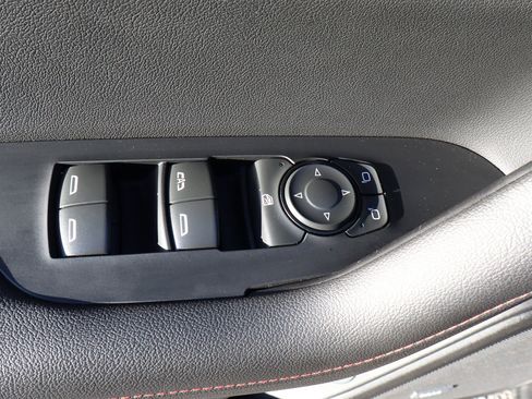 Used 2025 Chevrolet Blazer RS image 14