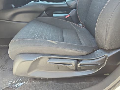 Used 2023 Honda HR-V Sport image 27