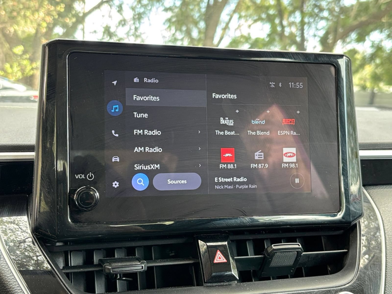 Used 2025 Toyota Corolla LE FWD image 19