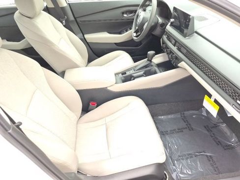 New 2026 Honda Accord SE image 31