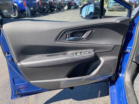 Used 2025 Toyota Prius Plug-In Hybrid FWD image 24