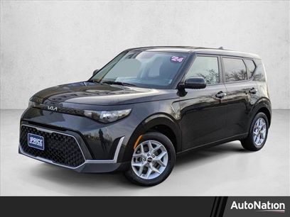 Used 2024 Kia Soul LX w/ Option Group 015