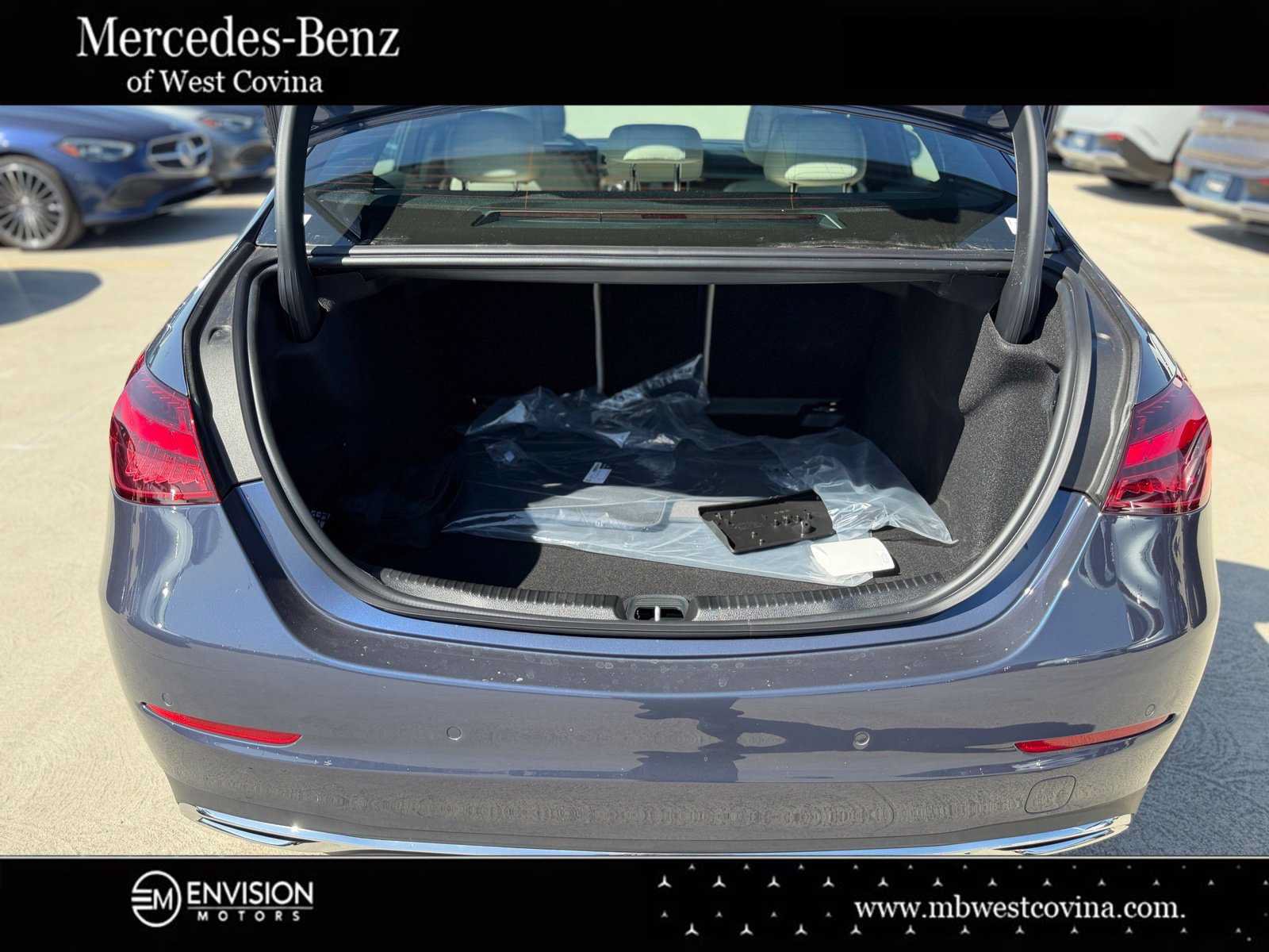 New 2026 Mercedes-Benz C 300 4MATIC Sedan image 13