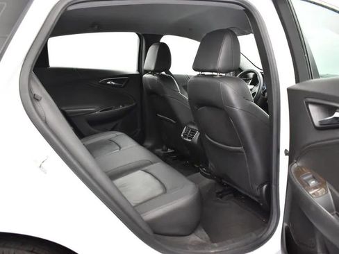 Used 2024 Chevrolet Malibu LT image 17