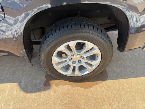 Used 2023 Chevrolet Silverado 1500 LTZ image 34