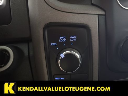 Used 2015 RAM 1500 Tradesman w/ Popular Equipment Group AWD/4WD image 21