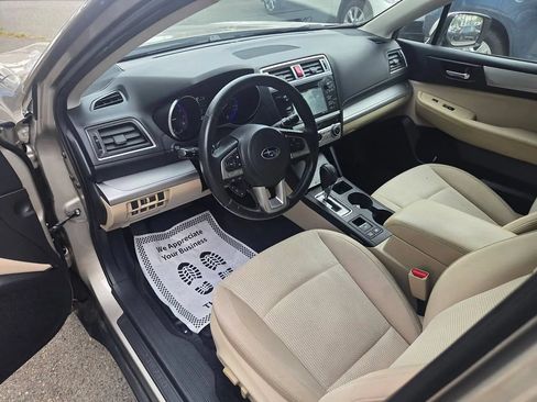 Used 2016 Subaru Outback 2.5i Premium AWD/4WD image 37