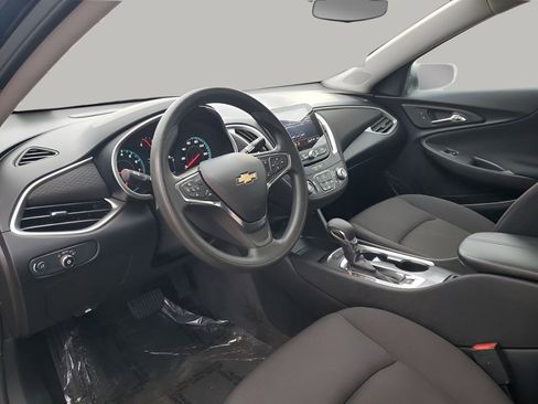 Used 2025 Chevrolet Malibu LT image 29