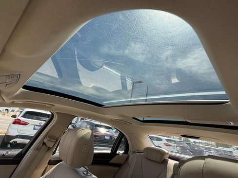Used 2015 Mercedes-Benz S 550 4MATIC Sedan image 39
