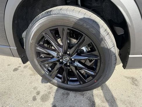 New 2025 MAZDA CX-5 Carbon Edition image 13