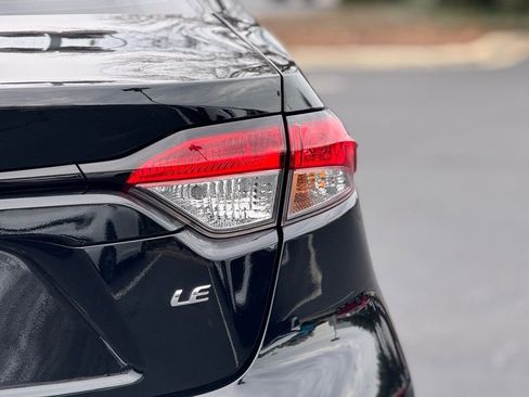 Used 2024 Toyota Corolla LE image 14