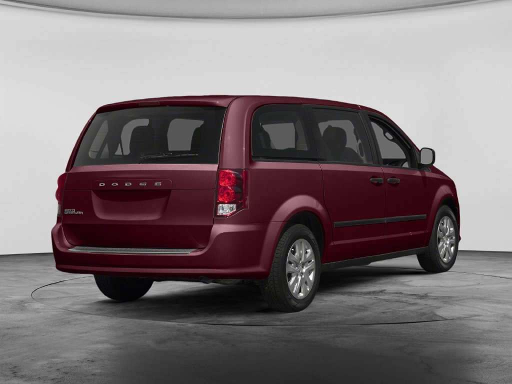 Used 2019 Dodge Grand Caravan GT FWD image 2