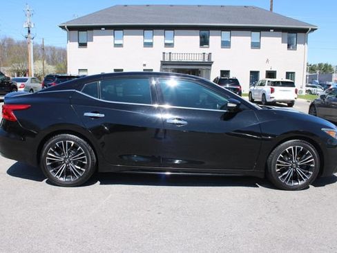 Used 2016 Nissan Maxima Platinum image 6