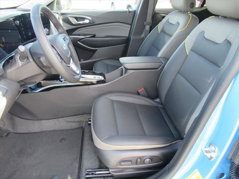 New 2026 Chevrolet Trax ACTIV w/ Driver Confidence Package FWD image 15