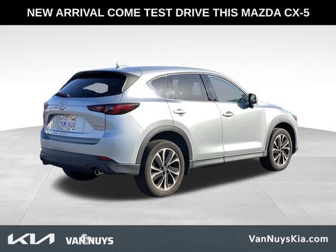 Used 2023 MAZDA CX-5 AWD 2.5 S w/ Premium Package image 3