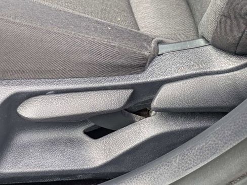 Used 2025 Toyota Camry LE image 12