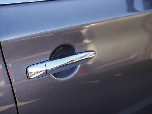 Used 2019 Nissan Sentra S image 7