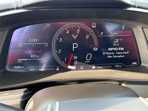 Used 2021 Chevrolet Corvette Stingray Premium Cpe w/ Z51 Performance Package image 13