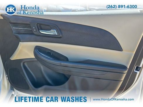 Used 2015 Chevrolet Malibu LT w/ Power Convenience Package image 23