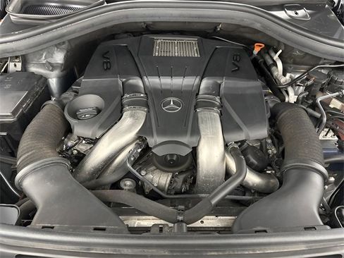 Used 2018 Mercedes-Benz GLS 550 4MATIC image 10
