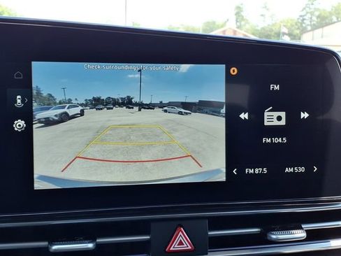 New 2026 Hyundai Elantra Limited FWD image 30