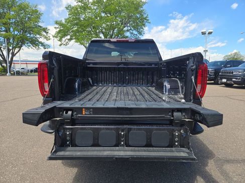 Used 2023 GMC Sierra 1500 SLT AWD/4WD image 22