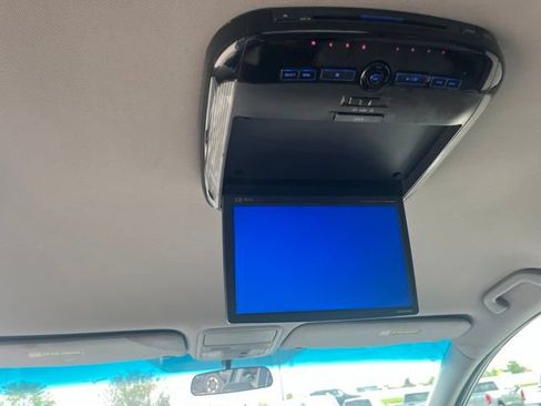 Used 2011 Honda Odyssey EX image 42