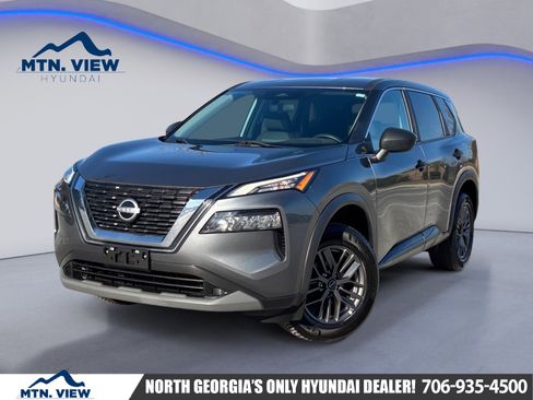 Used 2023 Nissan Rogue S image 1