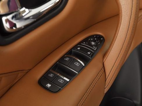 Used 2024 INFINITI QX80 Sensory AWD/4WD image 12