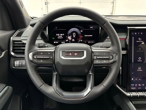 New 2026 GMC Acadia AT4 w/ Luxury Package image 21