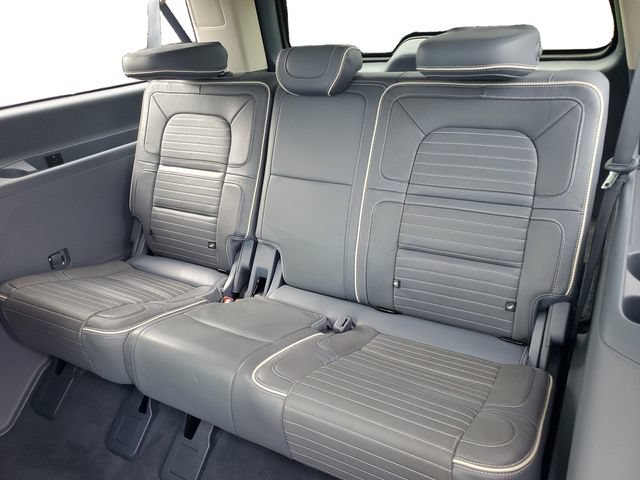 Used 2023 Lincoln Navigator L Black Label AWD/4WD image 29