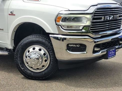 Used 2022 RAM 3500 Laramie AWD/4WD image 6