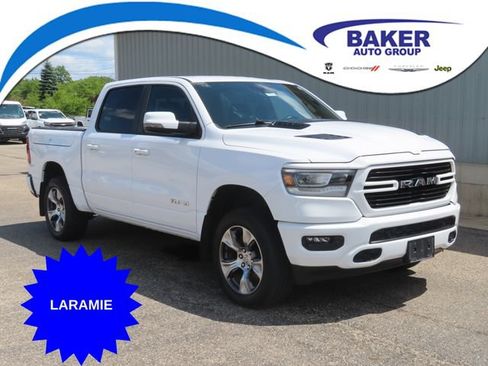 Used 2024 RAM 1500 Laramie AWD/4WD image 1