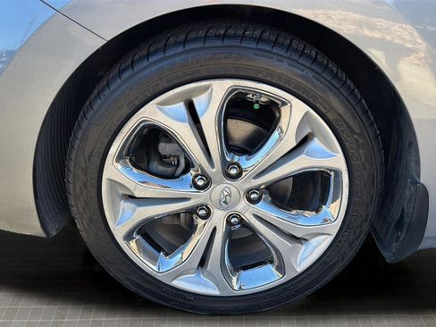Used 2014 Hyundai Elantra GT w/ Option Group 03 image 45