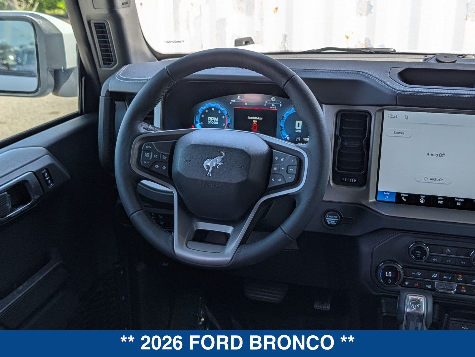 Used 2026 Ford Bronco Outer Banks AWD/4WD image 36