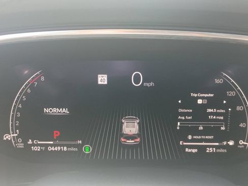 Used 2024 Acura MDX SH-AWD w/ Technology Package image 4