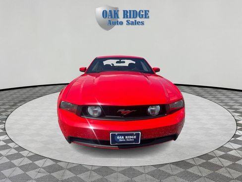 Used 2011 Ford Mustang GT RWD image 2