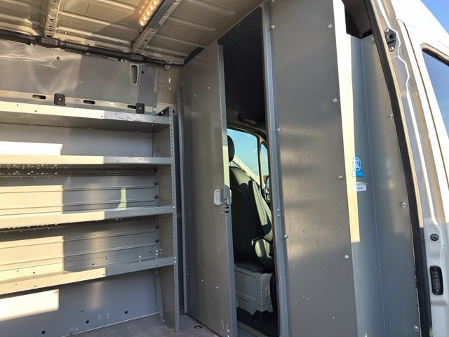 Used 2024 Mercedes-Benz Sprinter 2500 image 24