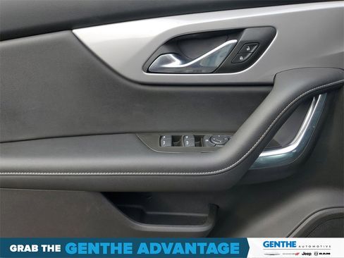 Used 2024 Chevrolet Blazer LT w/ Sound & Technology Package image 10