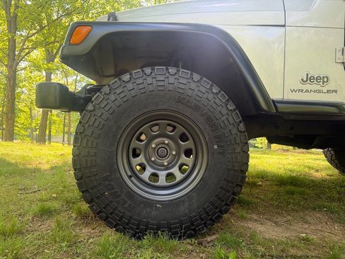 Used 2003 Jeep Wrangler SE AWD/4WD image 13