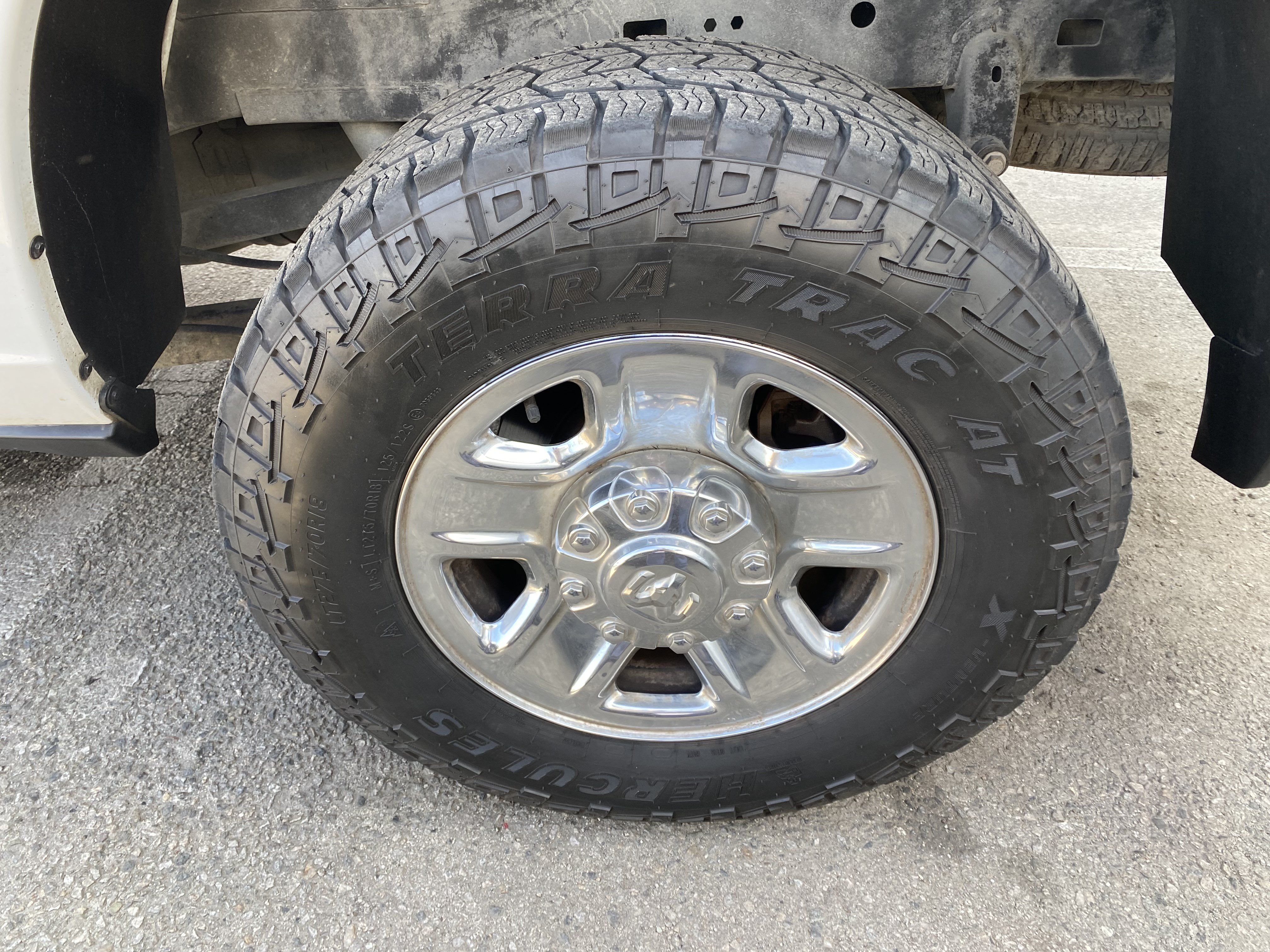 Used 2019 RAM 2500 Tradesman w/ Safety Group AWD/4WD image 13