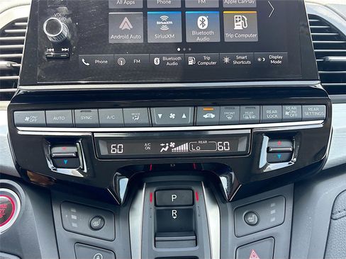 Certified 2026 Honda Odyssey EX-L image 17